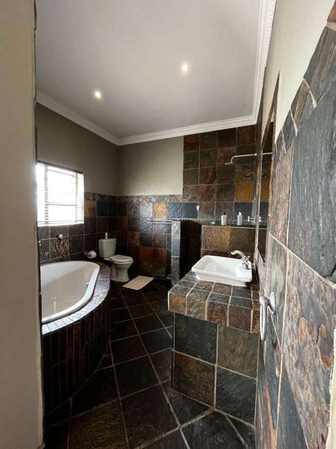 House Haven Guesthouse Port Elizabeth Extérieur photo