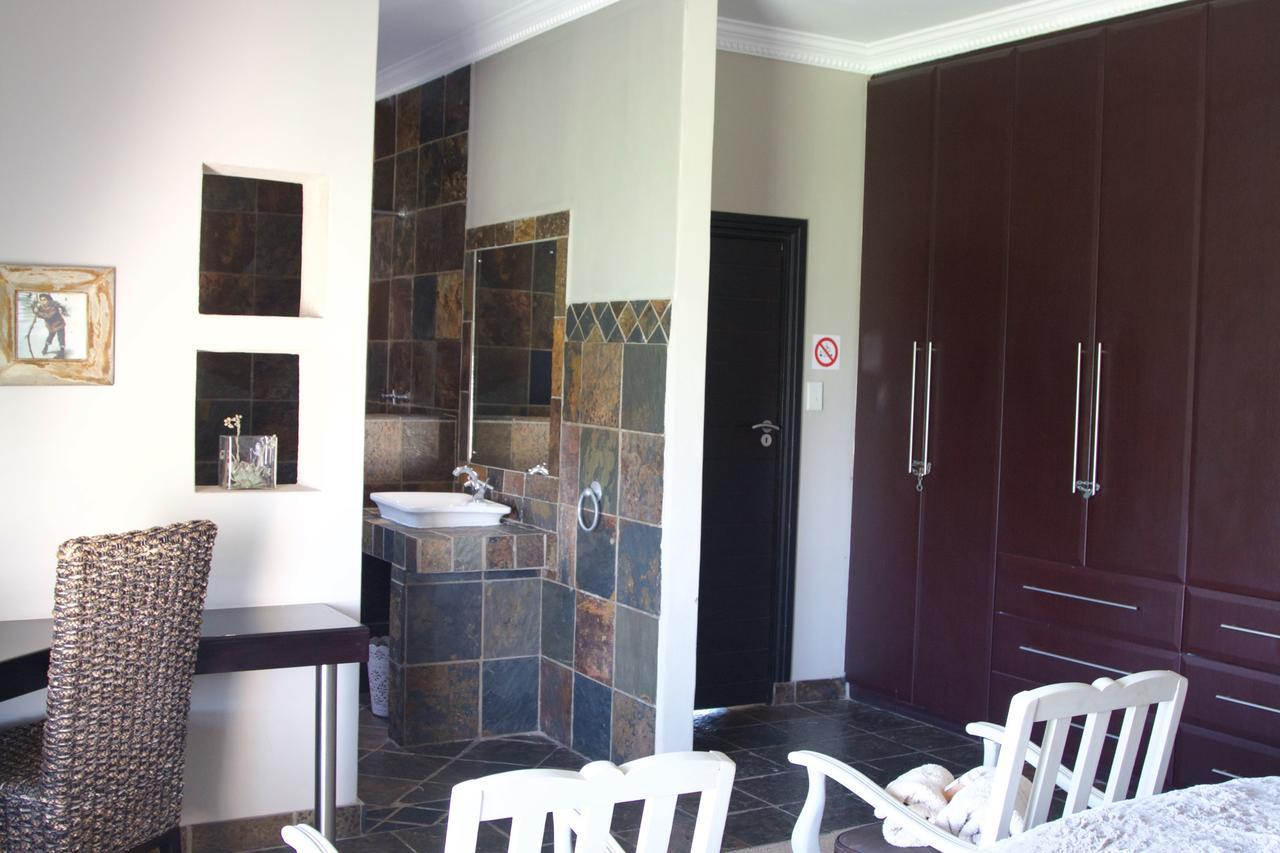 House Haven Guesthouse Port Elizabeth Extérieur photo